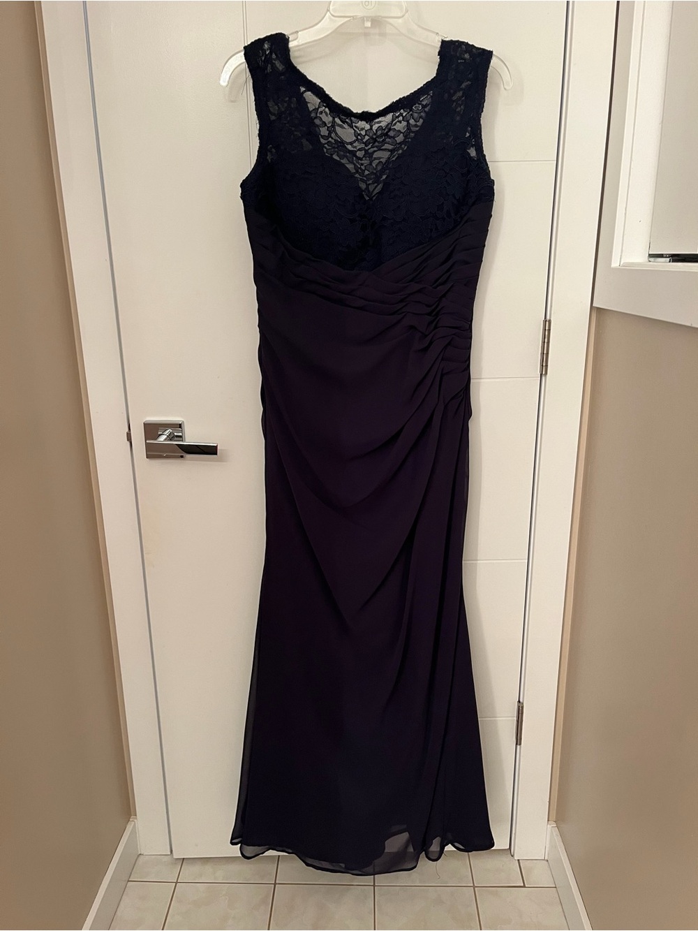 Long Navy Giwn